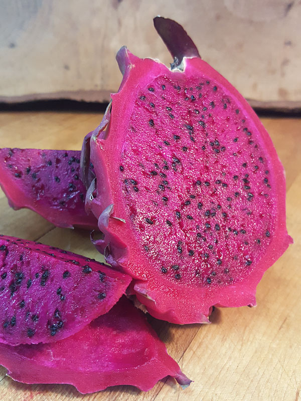 Zamorano Dragon Fruit Plant (hylocereus polyrhizus) - Image 4